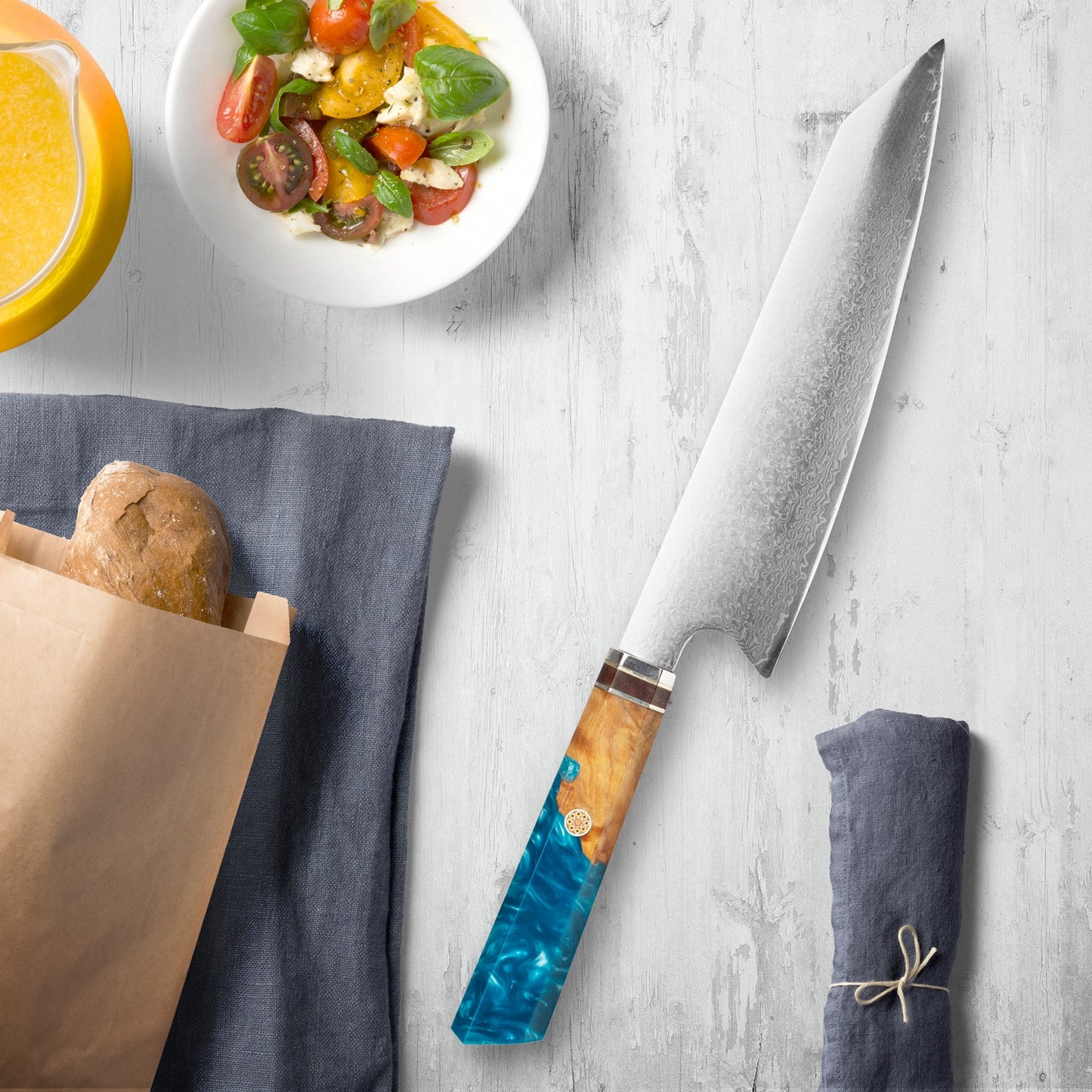 Makito Damascus stalen messen met gekleurde blauwe harshandgreep