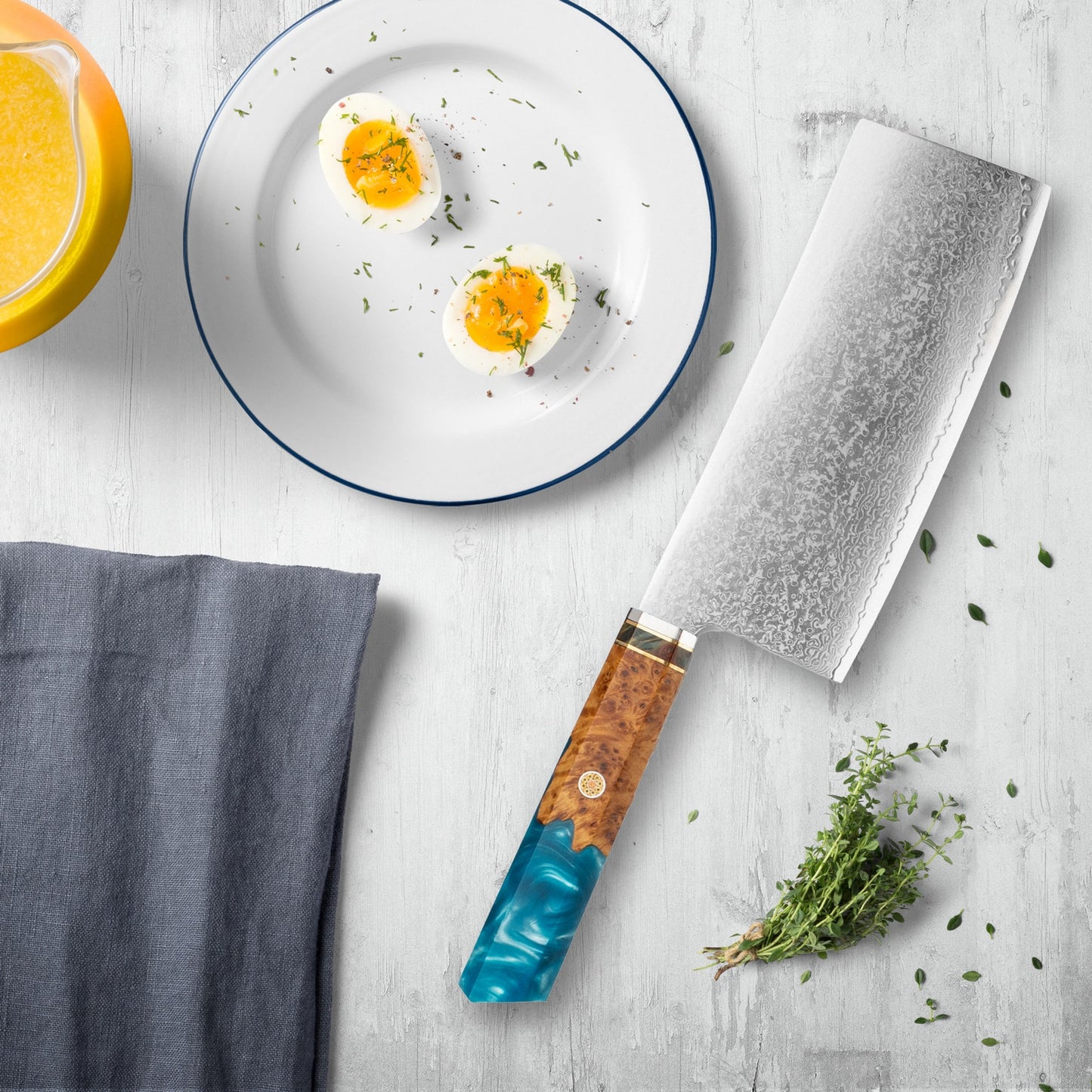 Makito Damascus stalen messen met gekleurde blauwe harshandgreep